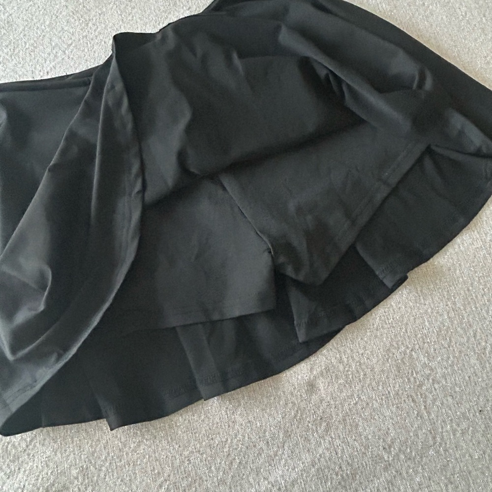 Black Circle Skater Style Skort Swaying Movement Size Large - Picture 3 of 8